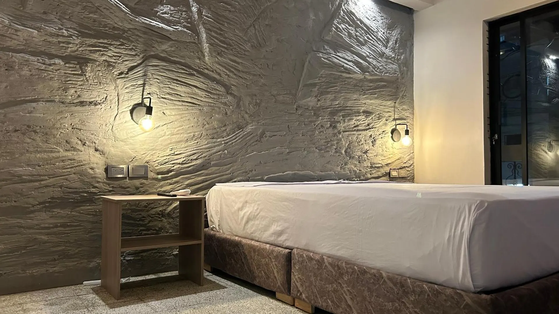 Casa Kyros Hotel Medellín 4*,