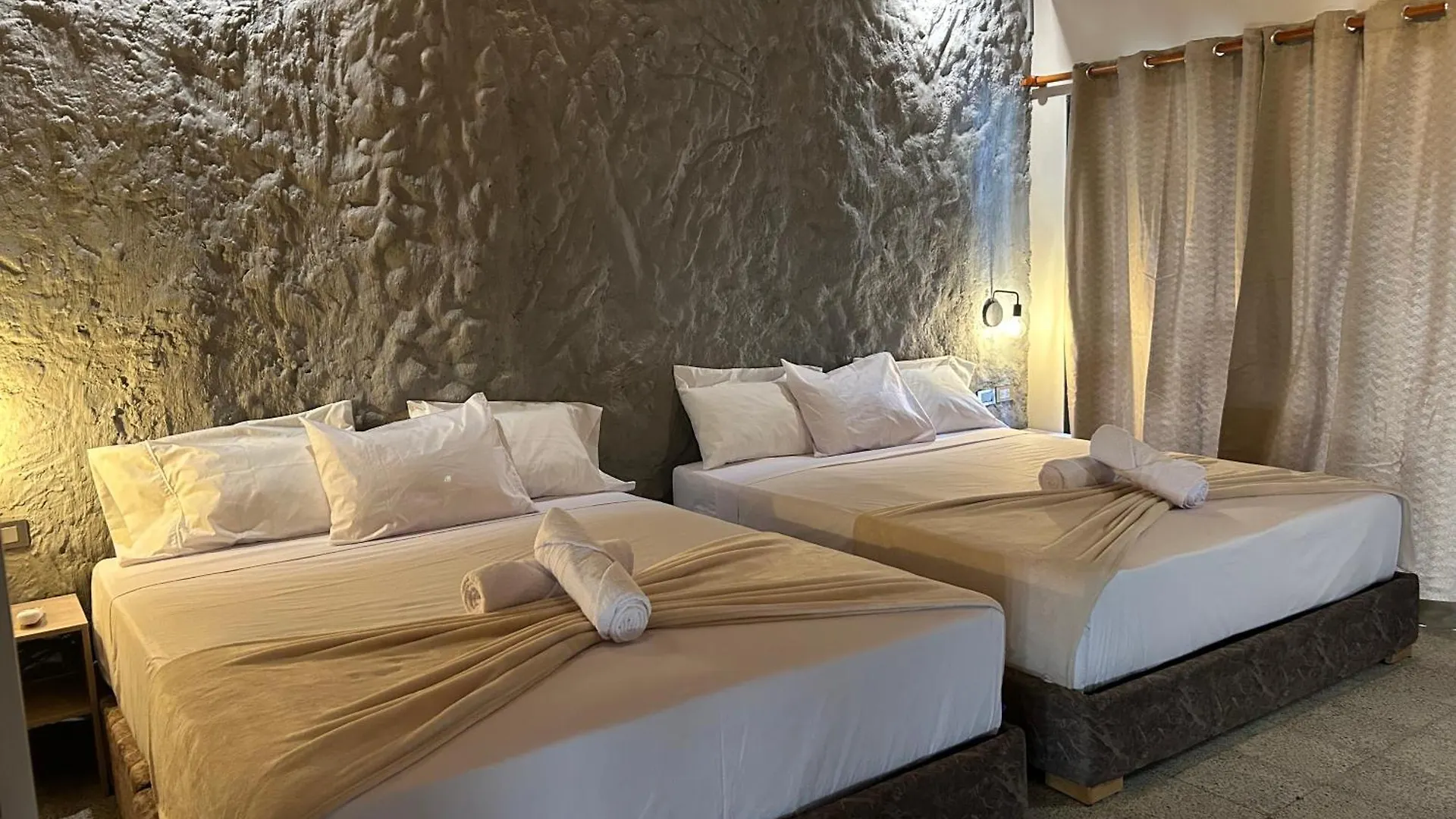 Hotel Casa Kyros Medellín